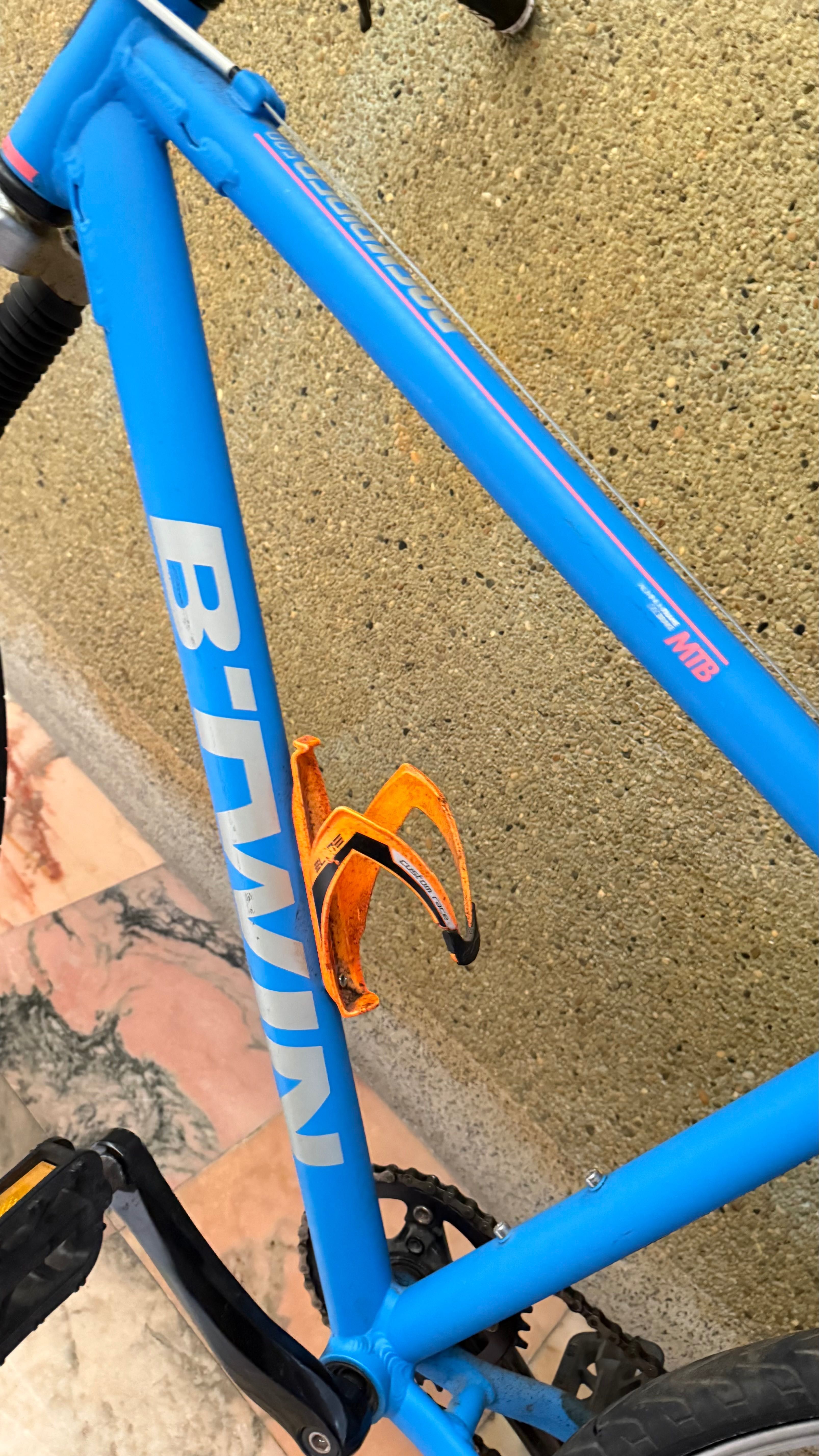 Bicicleta Btwin Rockrider 500