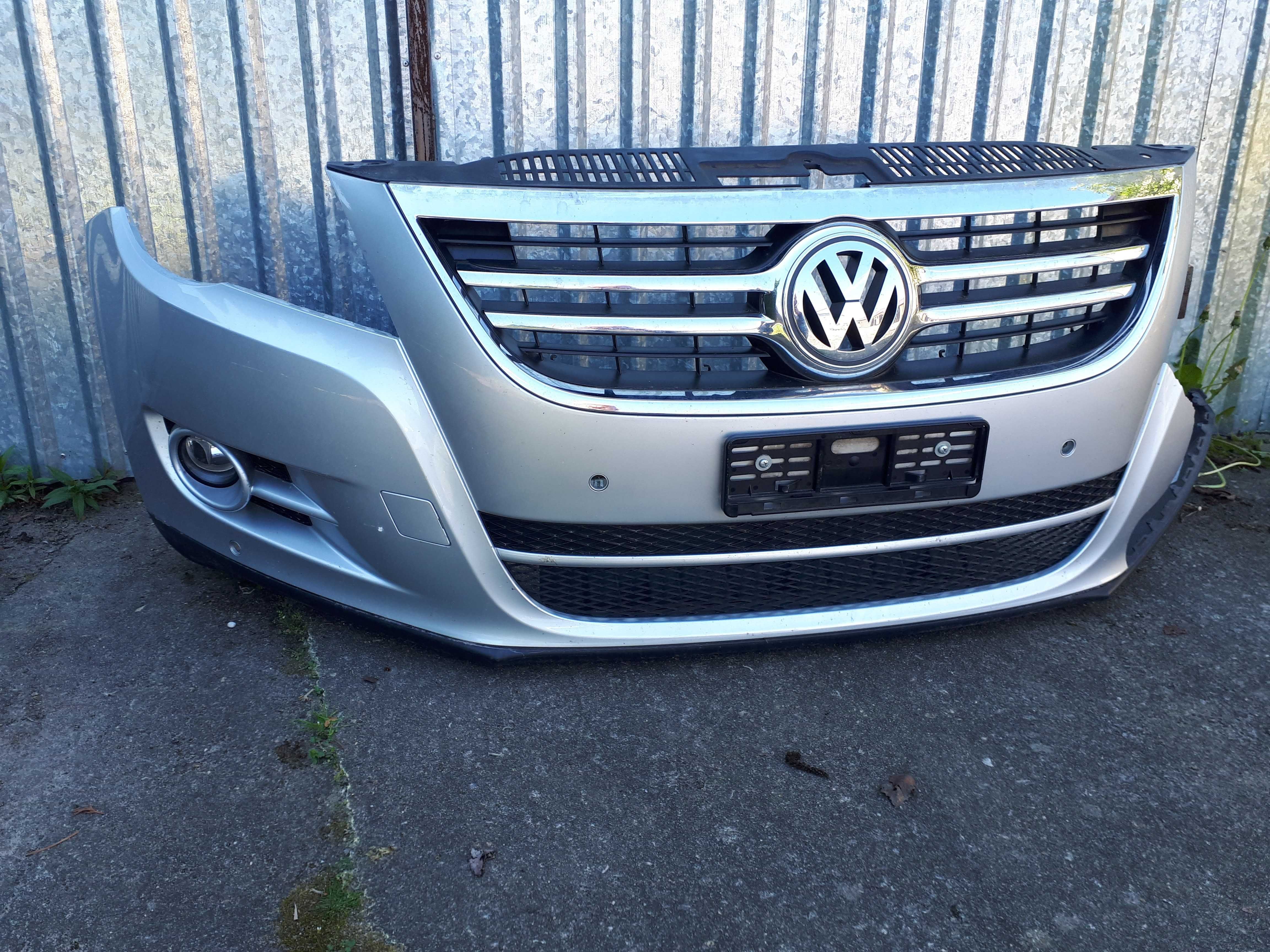 VW Tiguan I 5N0 GRILL ATRAPA  Orginał