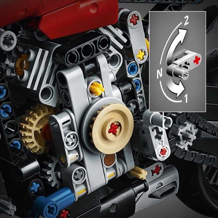 LEGO Technic Ducati Panigale V4 R 42107 czerwony motocykl motor