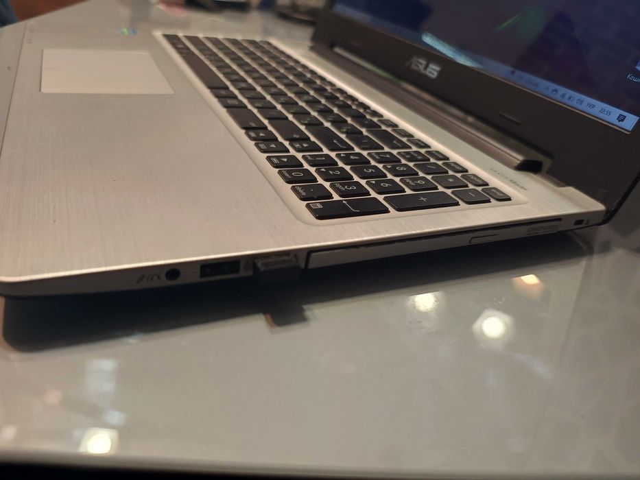 Ноутбук ASUS K56CM