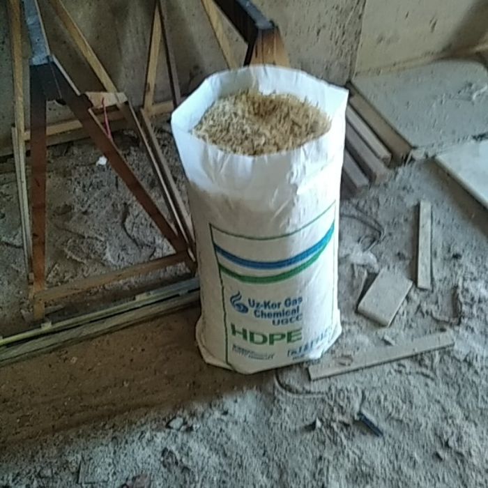 Тирса,стружка ,опілки для підстилки