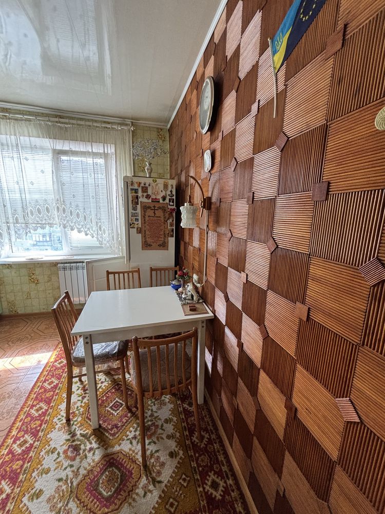 Продается 3 комнатная квартира. Славянск.