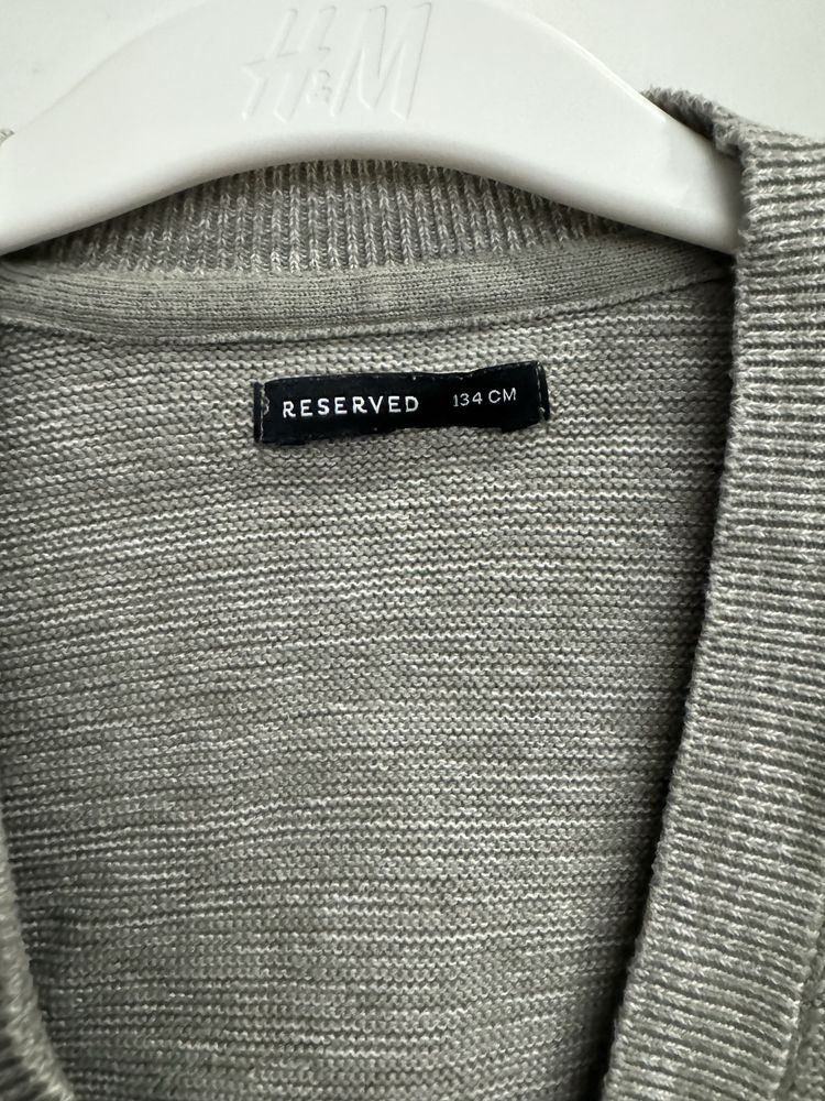 Sweterek Reserved 134