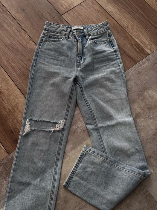 Джинси Stradivarius