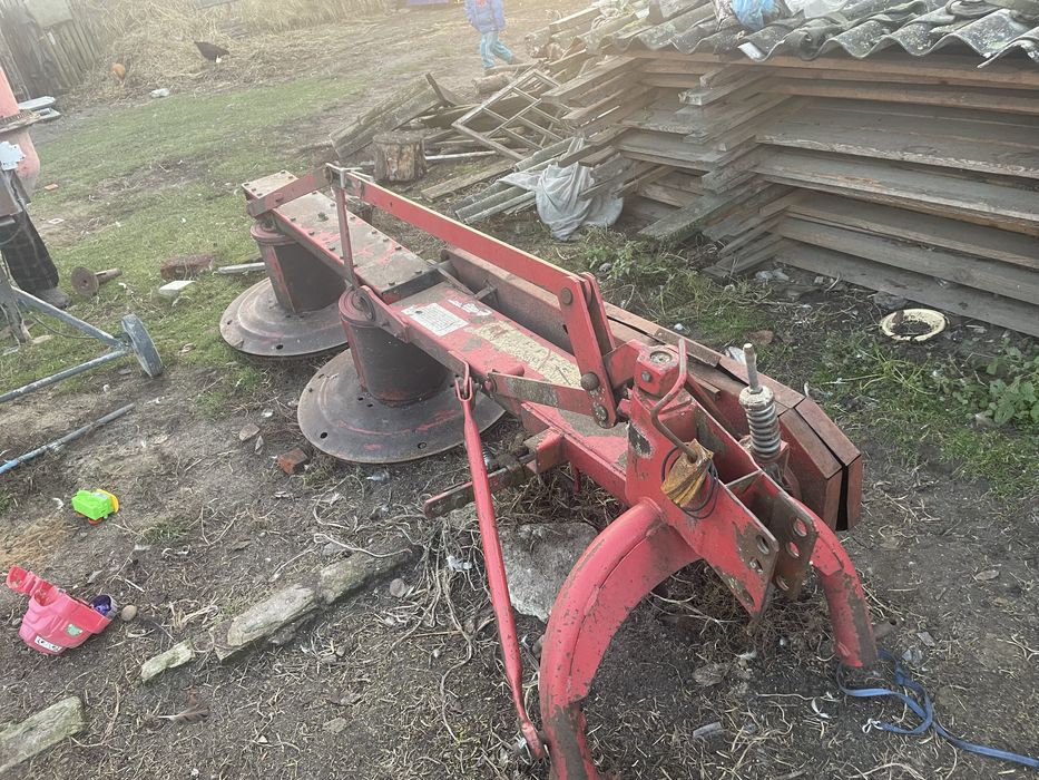 Косілка роторна.