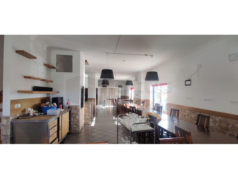 Afamado restaurante de especialidade para venda em Aveiro