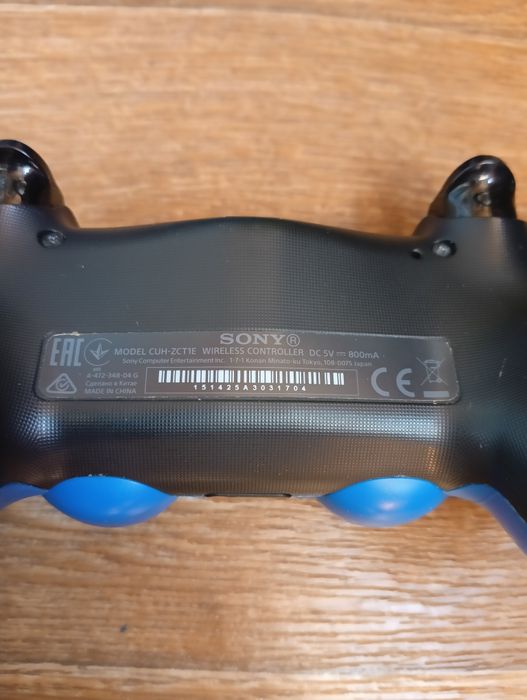 Оригинальный беспроводной геймпад Sony PlayStation/PC DualShock 4.