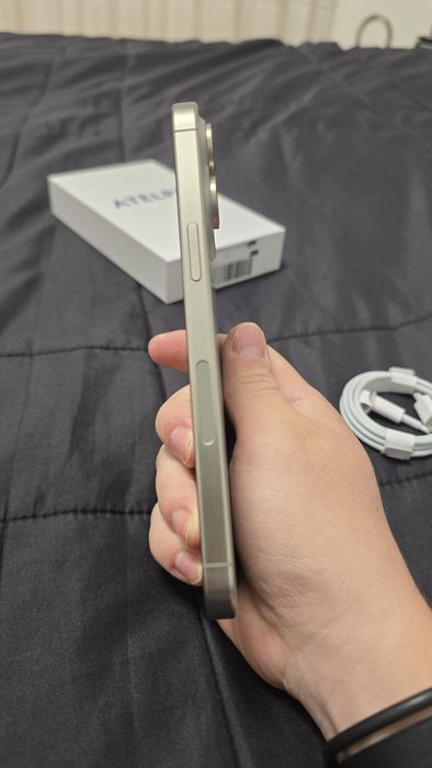 Iphone 15 Pro Max 256GB Titânio Natural novo 100% de bateria