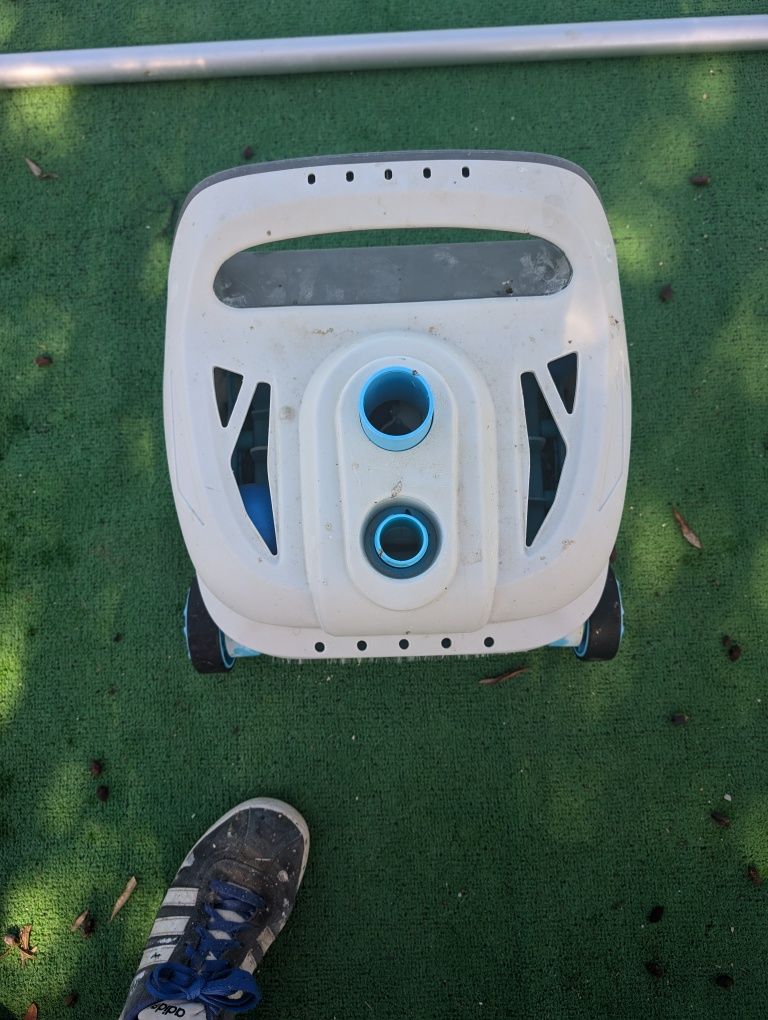Aspirador de piscina