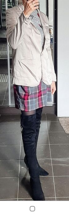 Żakiet marynarka beżowy