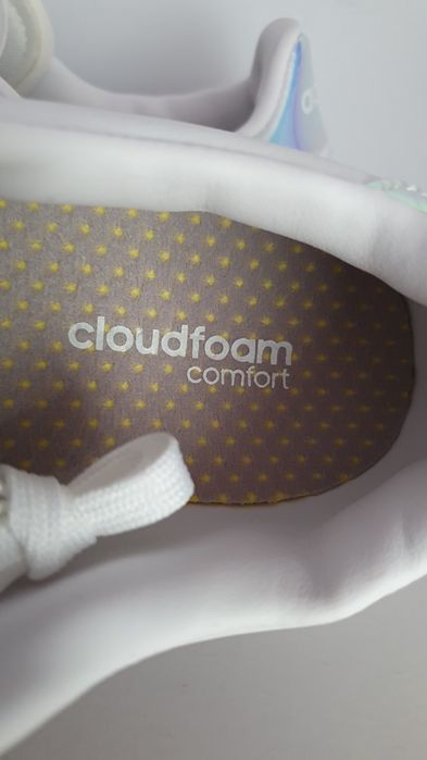 Buty nowe damskie sportowe Adidas Advantage Rozmiar 41 1/3