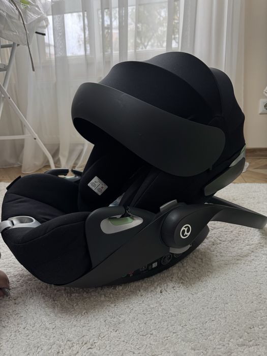 Автокрісло Cybex cloud t