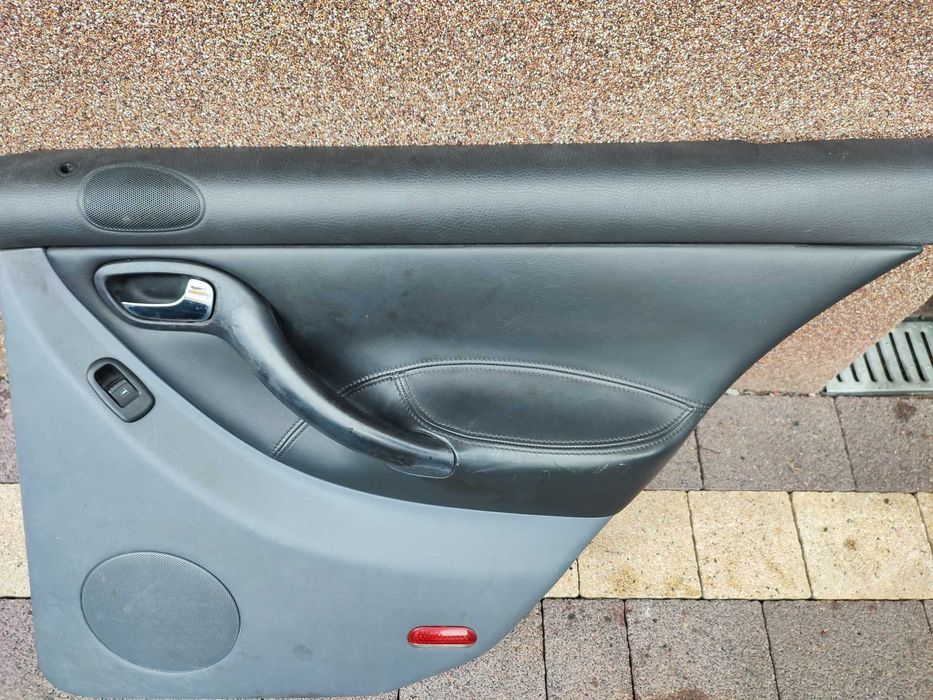 Boczki Drzwi Skóra Seat Leon 1 Seat Toledo 2