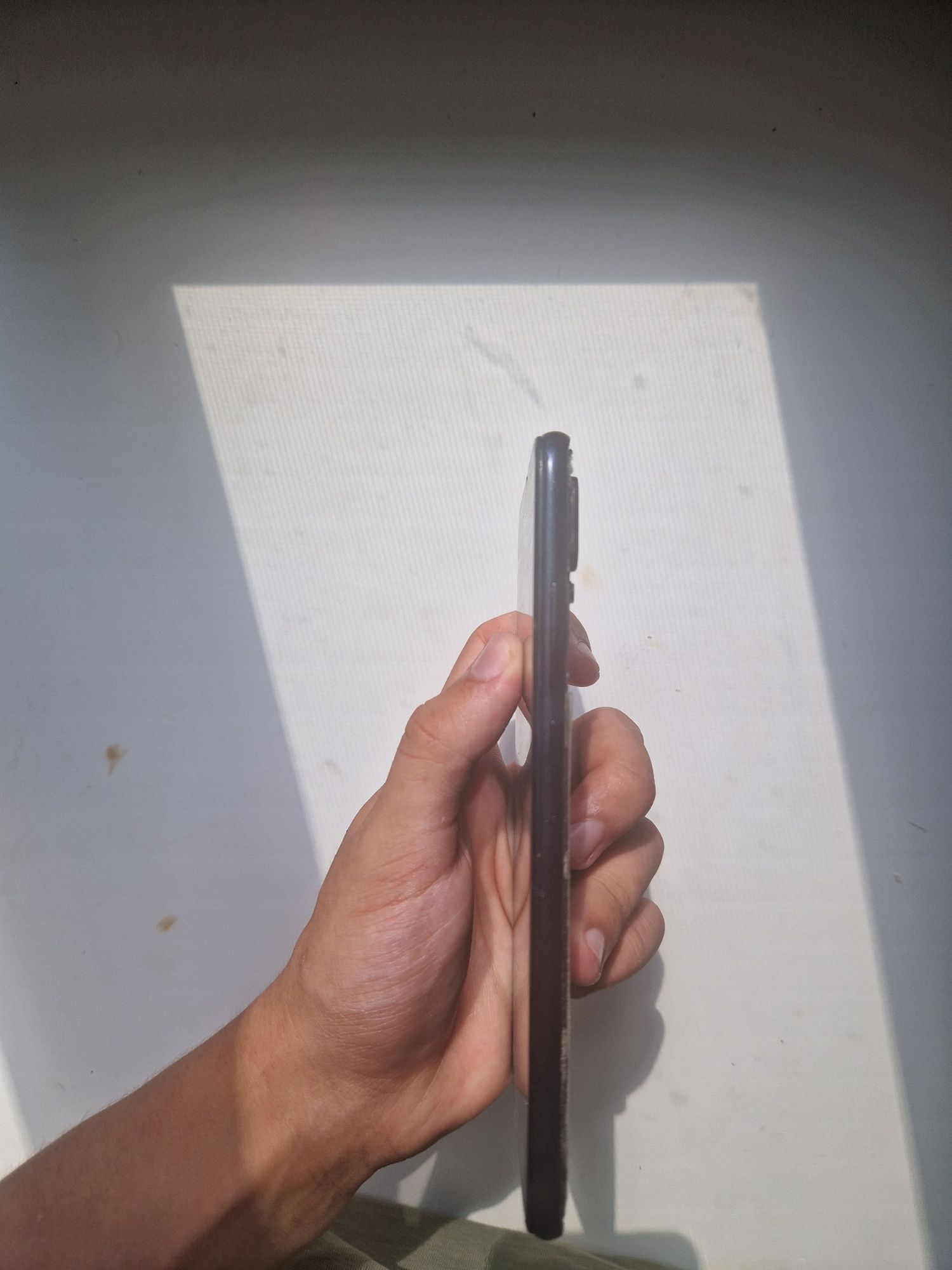 Redmi 7 64/4 битый экран