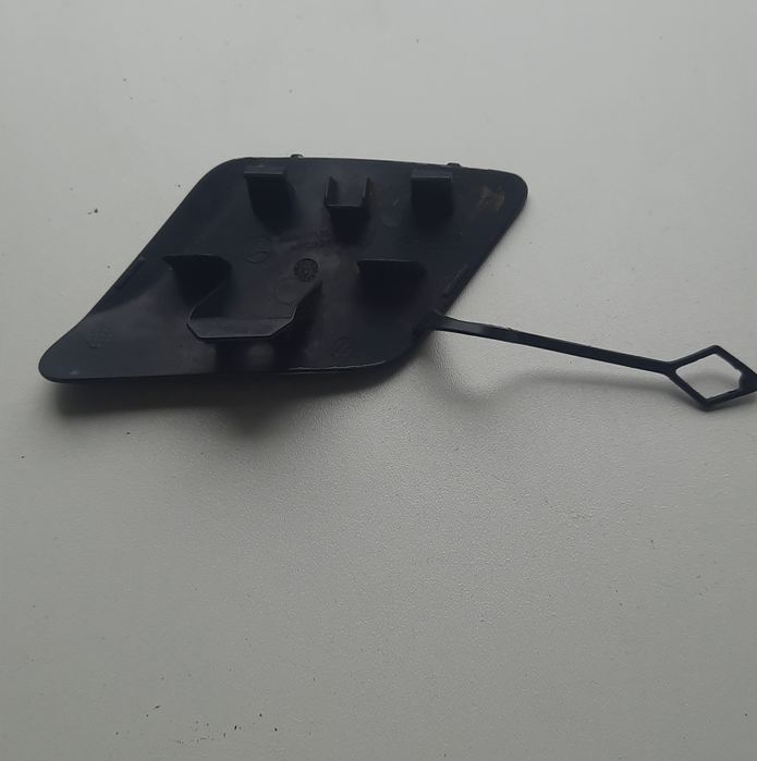 Заглушка бампера, крюка mercedes w204 A2048850526