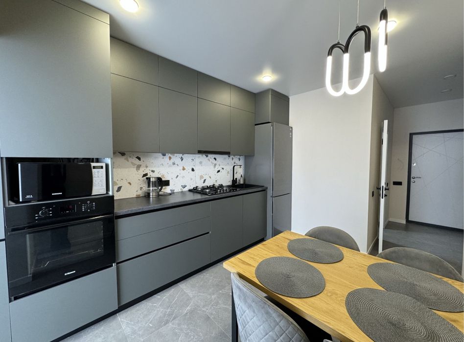 Новий будинок, Євроремонт, ІНД опалення!