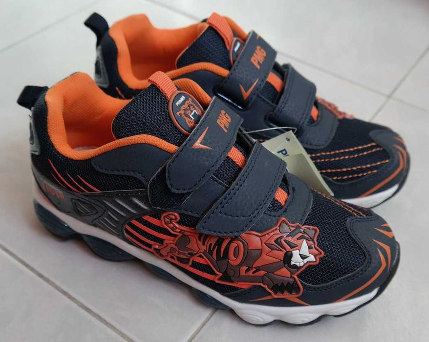 Кроссовки Primigi Tiger р. 35, 23 см по стельке