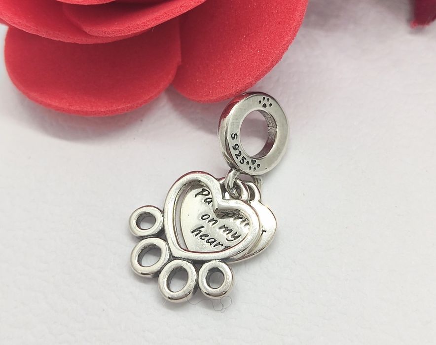 Zawieszka charms miłość Pies Kot Łapka S925