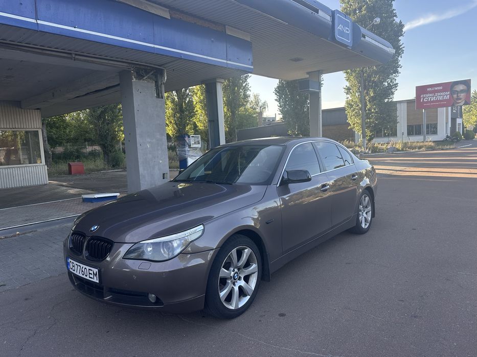 Продам БМВ е60. 2.5 г/б