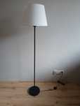 Lampa podłogowa art deco czarna