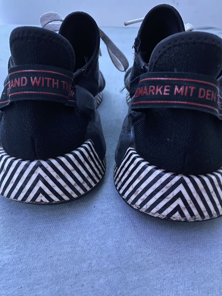 adidas NMD_R1 V2 Dazzle Pack - Core Black