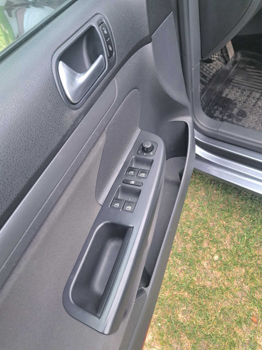 Volkswagen Golf V 1.9 TDI Variant