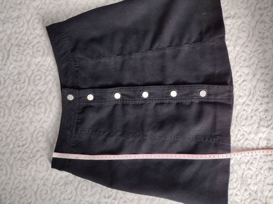 Czarna klasyczna elegancka spodnica 36/38 H&M