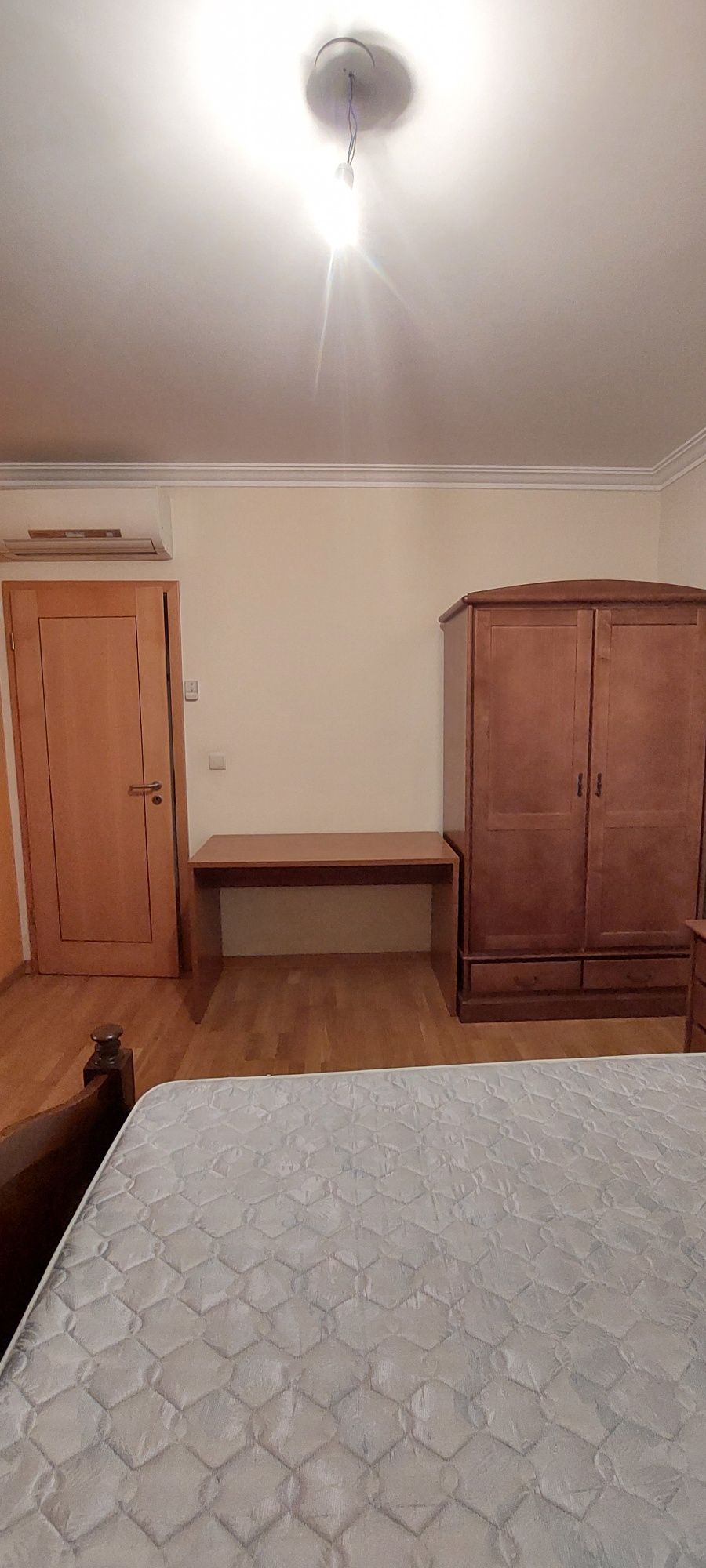 Arendo quarto perto EST e ESALD