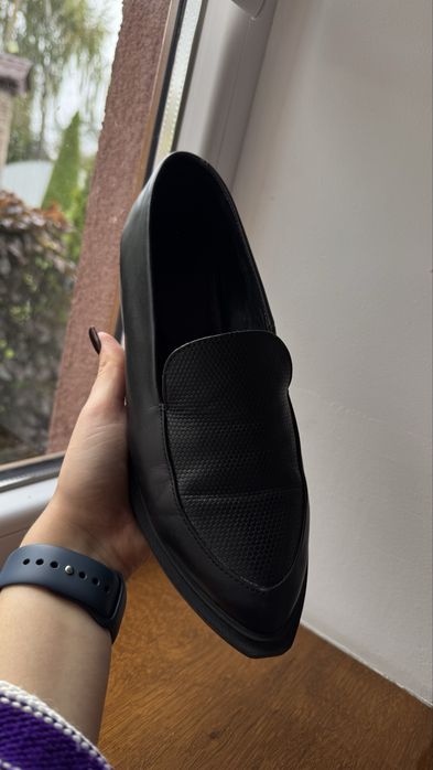 Лофери жіночі шкіряні