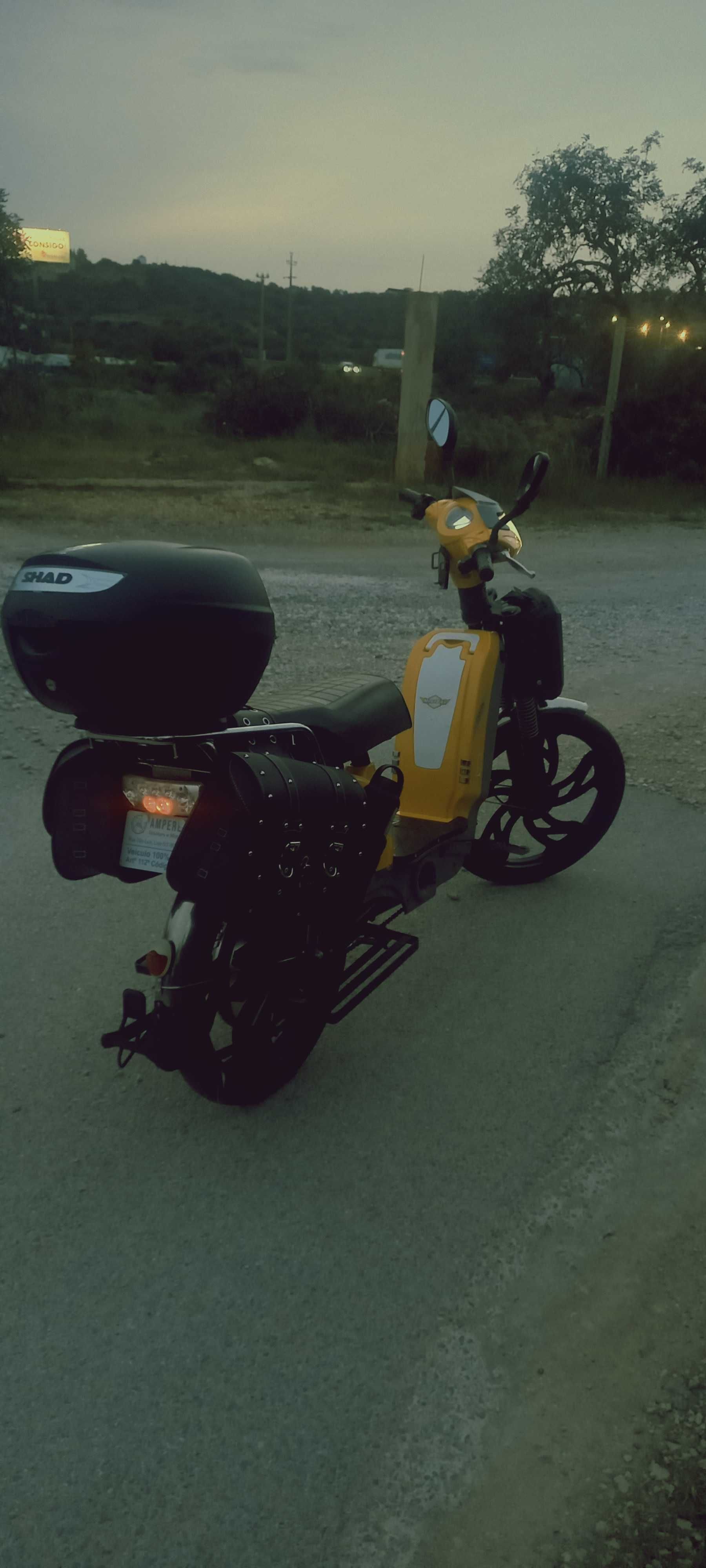Velomota Elétrica