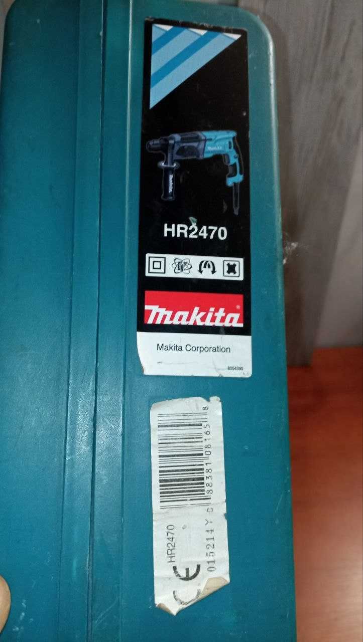 Перфоратор Makita HR 1830 б/у