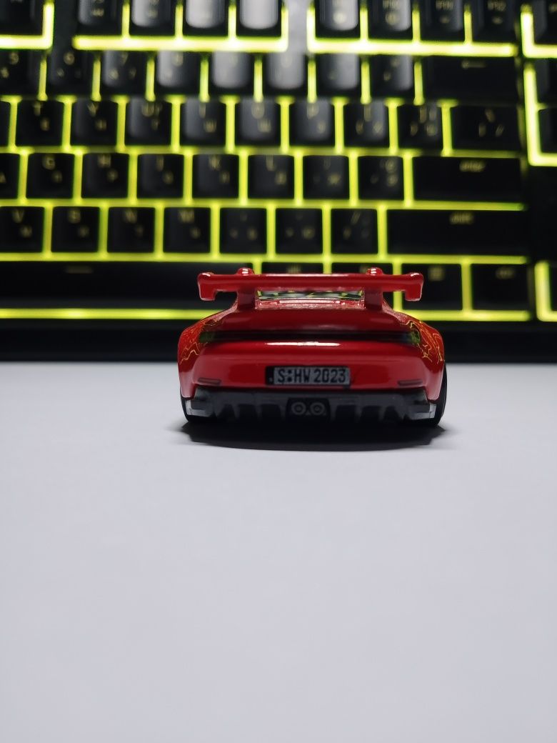 Hot wheels Porsche 911.