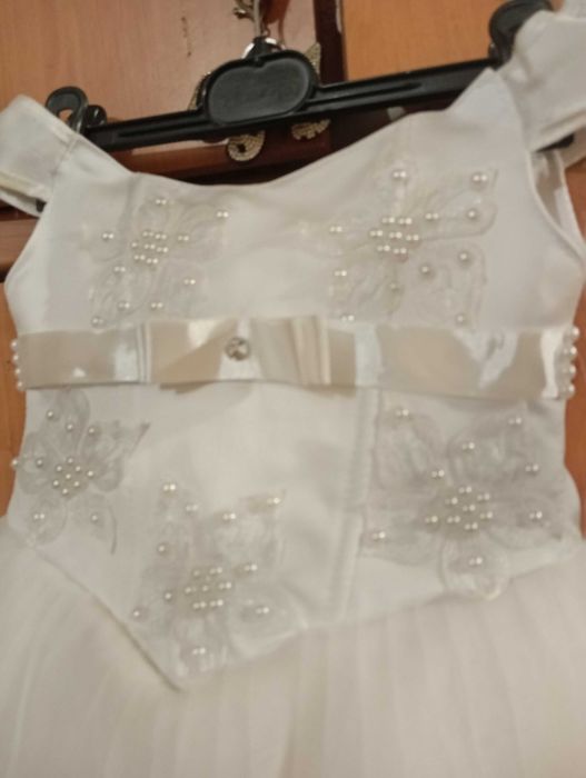 Новоріче+свято весни -  плаття на дівчинку 3-4 р. Ціна за одне