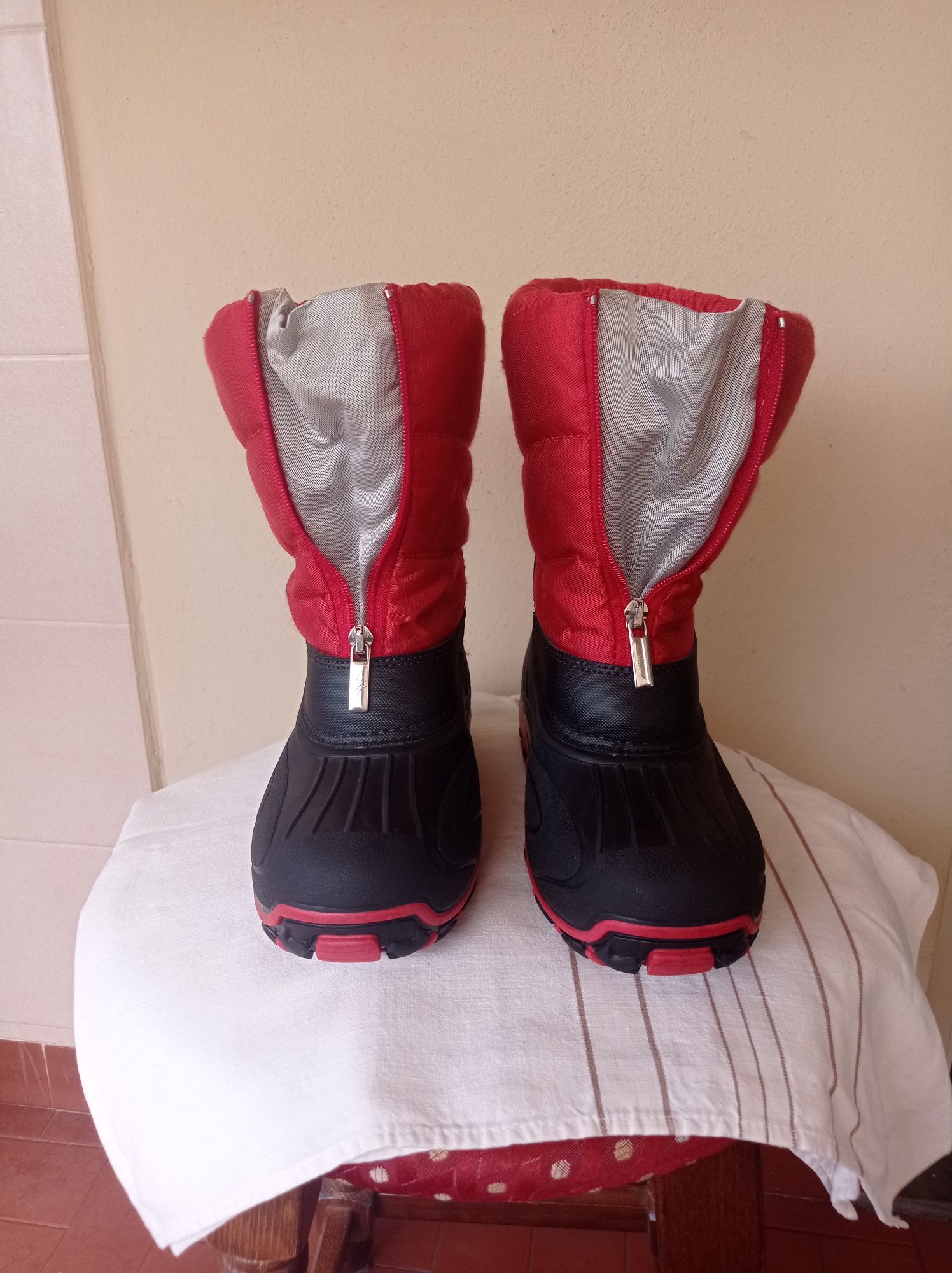Sniegowce Moon-Boot Olang rozm. 33-34 cena 120zl.