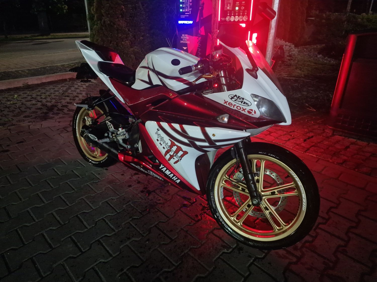 Yamaha yzf r125  2013