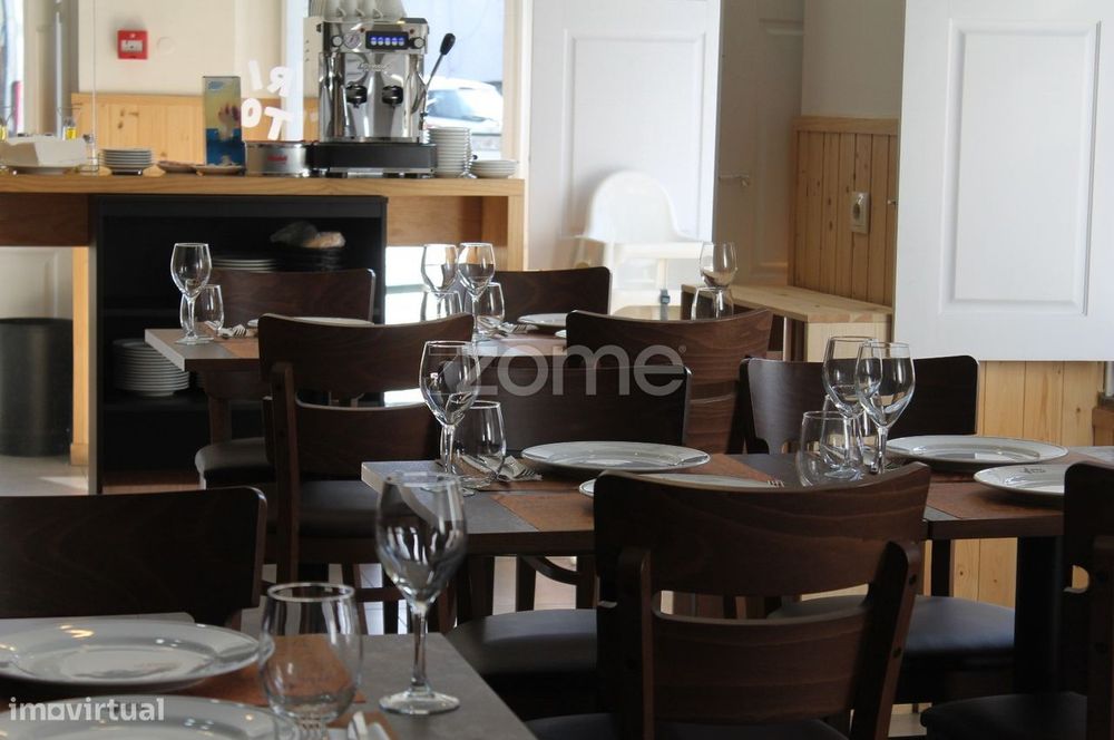 Trespasse de Churrasqueira Tradicional em São Vicente Braga