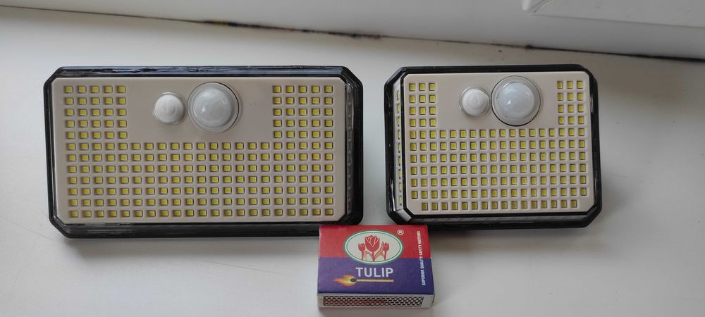 Водонепроницаемый светильник с датчиком движения на солнечных батареях