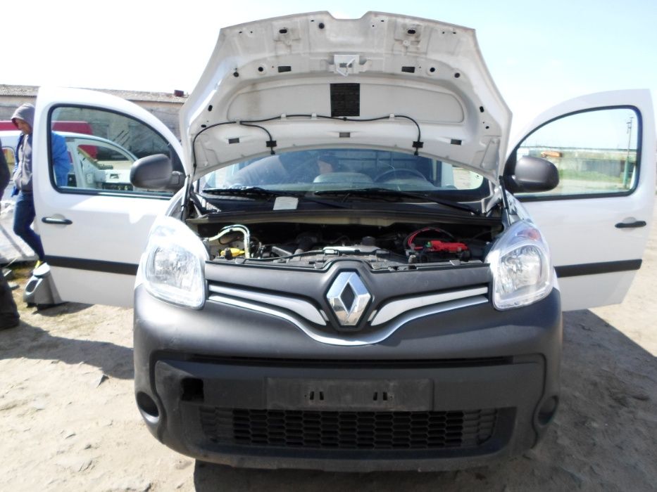 КАПОТ на Рено Кенго Renault Kangoo 2008 2009 2010 2011 2012 2013 2014