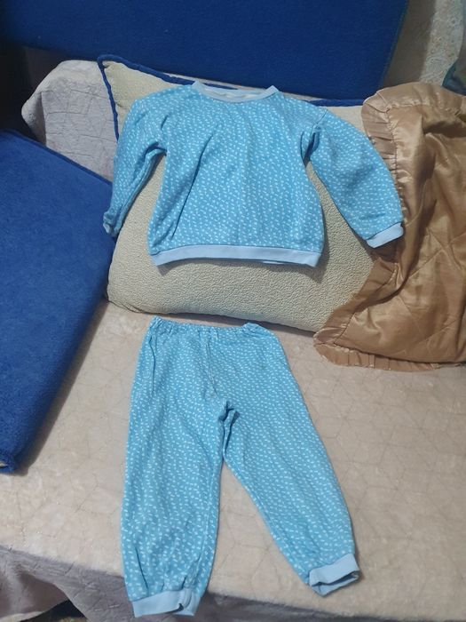 Безкоштовно дитячі речі