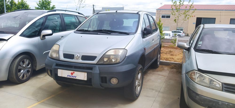 Renault Scenic RX4