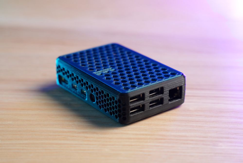 Raspberry Pi 4B – 2GB RAM + obudowa + karta 16GB