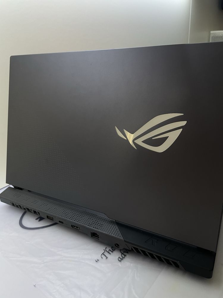 Asus RogStrix Gaming Laptop
