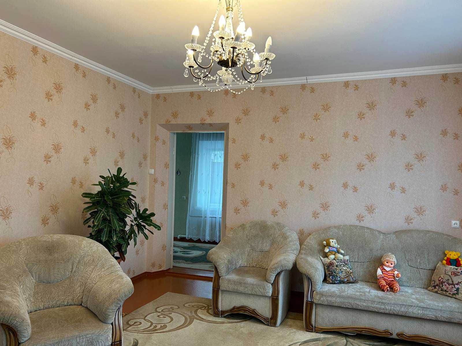 Продам уютный, теплый, светлый и безопасный дом, ж/м ПАРУС-100 м.кв.!