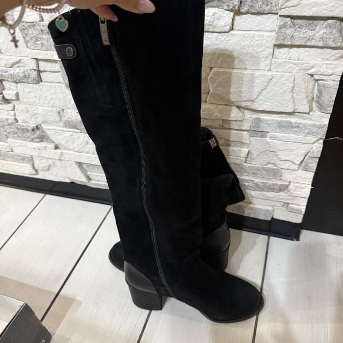 Продам сапоги натуральний замш