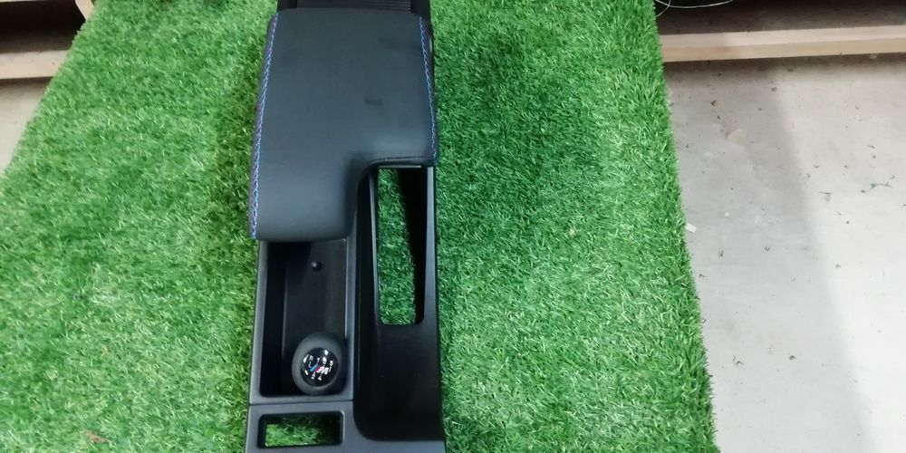 Volantes, Consola central apoio braço bmw e46 material personalizado