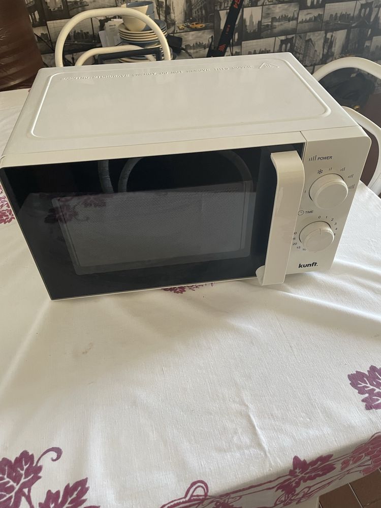 Microondas branco