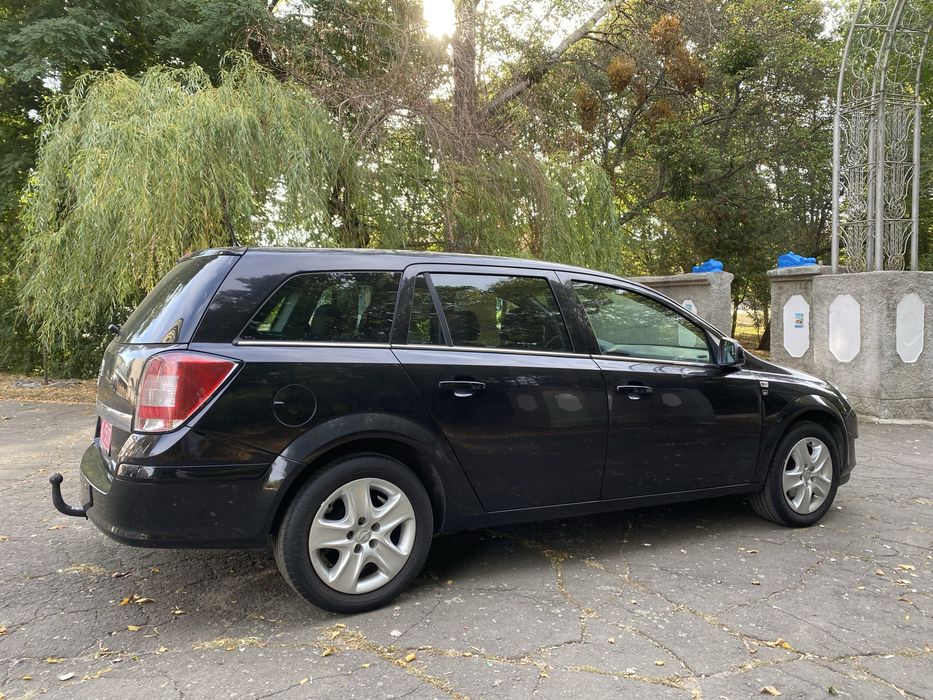 Продам OPEL ASTRA H 2010 рік