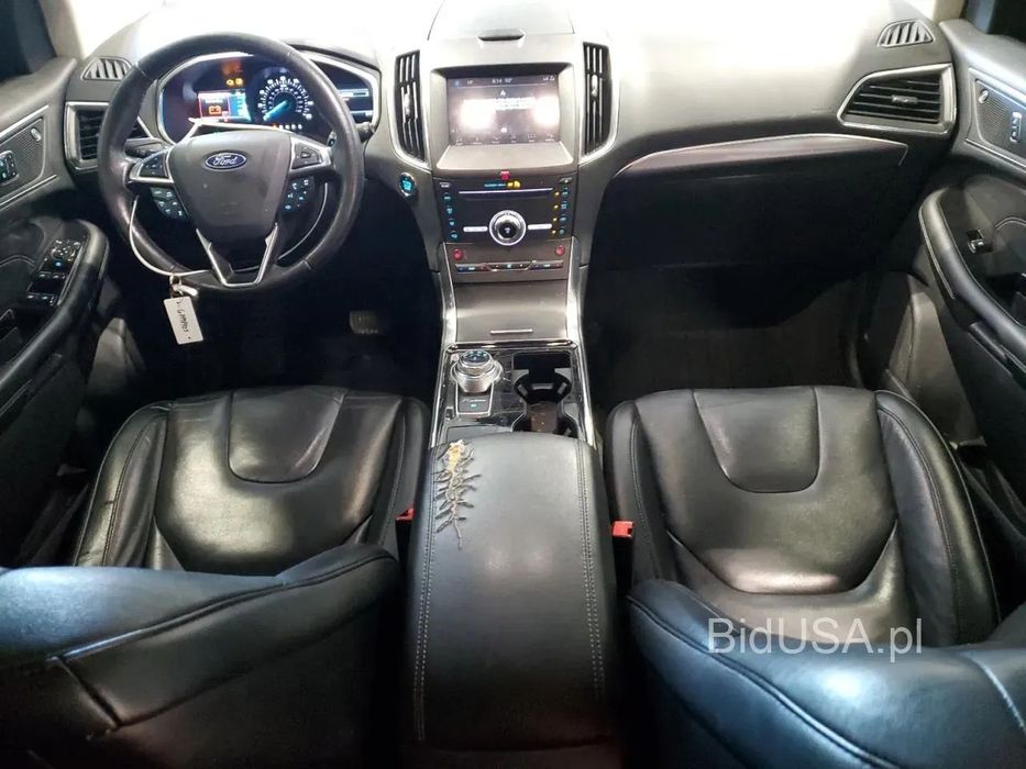 Ford Edge TITANIUM 4x4 benzyna 2,0L KUPIONY w transporcie do Polski