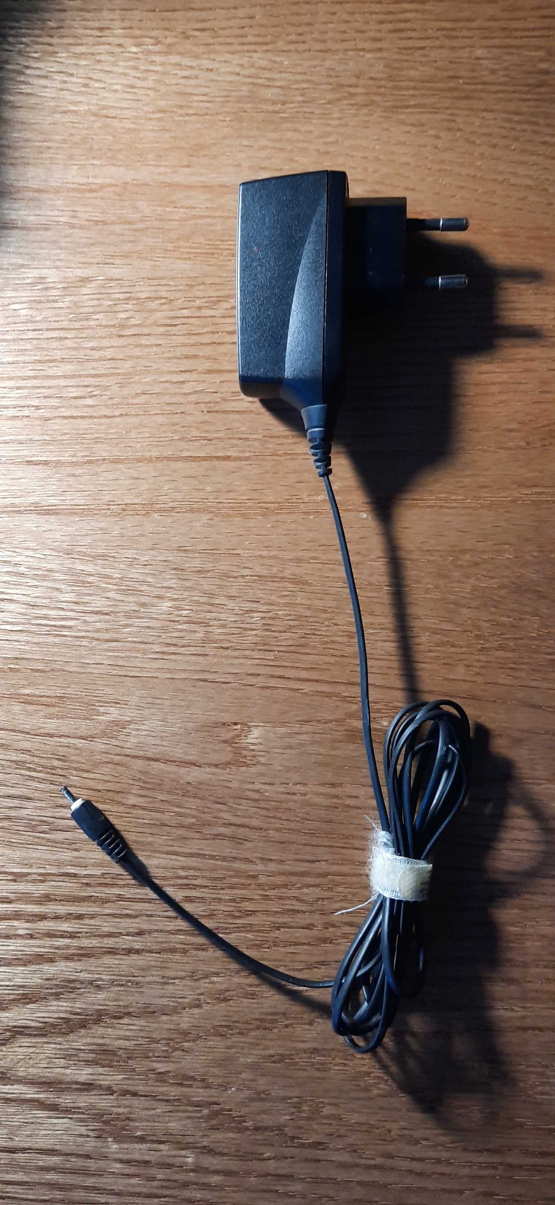 Зарядний пристрій Nokia.