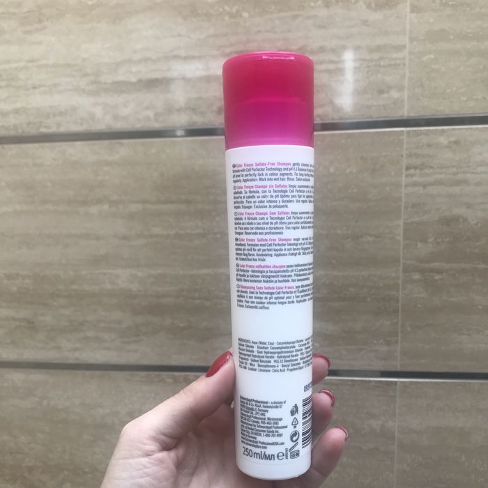 Champo profissional apropriado para alisamento